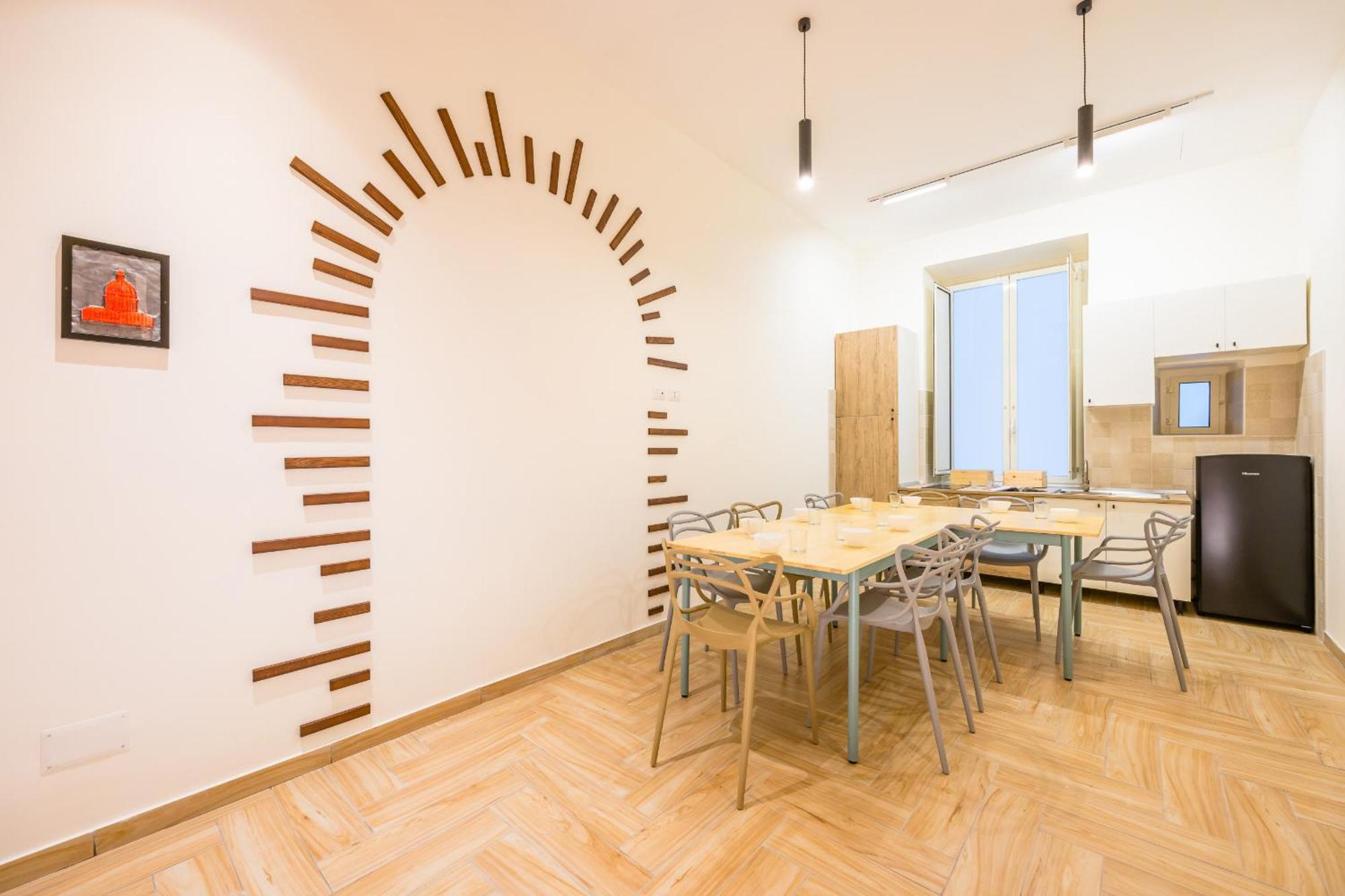 Via Milano Central Station Apartment Наполи Екстериор снимка