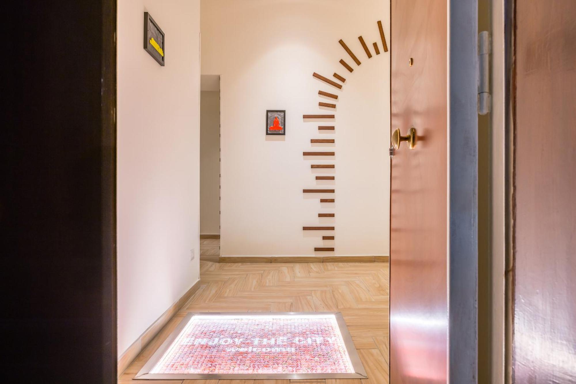 Via Milano Central Station Apartment Наполи Екстериор снимка